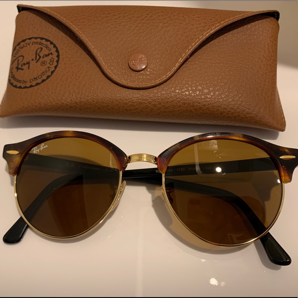 RB4246 Clubround Classic Ray-Ban Sunglasses